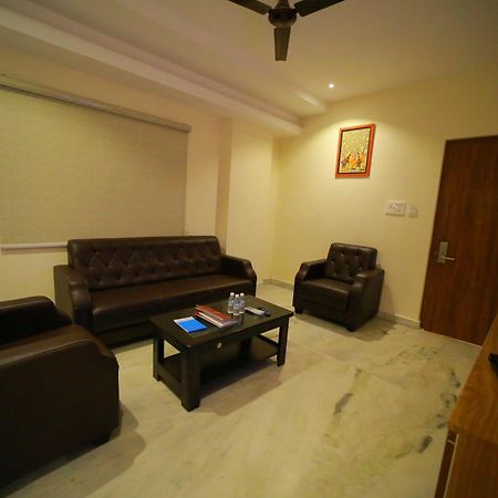 海得拉巴 Dhruv Elite And Banquets酒店 外观 照片